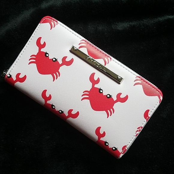 Betsey Johnson Handbags - Betsey Johnson Heart Crab Zipper Wristlet NWOT